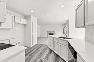 7580 SW 149th Ave, Beaverton, OR 97007 - Photo 10