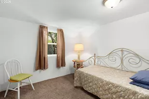 136 Sisters Ln, Roseburg, OR 97471 - Photo 18