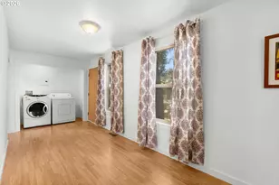 136 Sisters Ln, Roseburg, OR 97471 - Photo 24