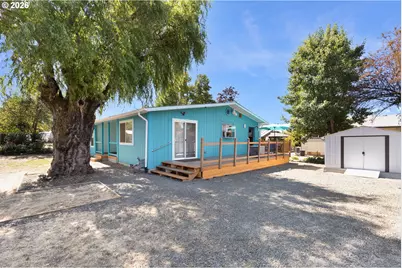 136 Sisters Ln, Roseburg, OR 97471 - Photo 28