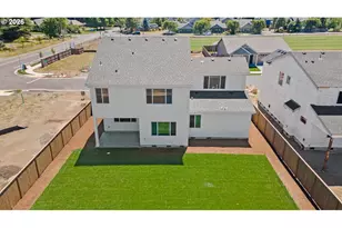 204 NW 16th Ave, Canby, OR 97013 - Photo 42