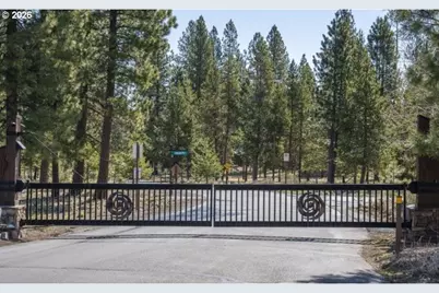 56385 Trailmere Cir #319, Bend, OR 97707 - Photo 4