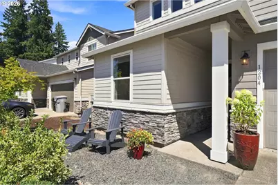 1204 N Sycamore St, Canby, OR 97013 - Photo 4