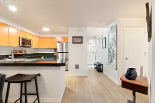 3926 Carman Dr, Lake Oswego, OR 97035 - Photo 4