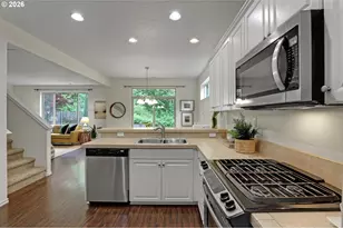 9386 NW Harvest Hill Dr, Portland, OR 97229 - Photo 8