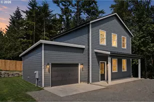 819 S Nevada Dr, Longview, WA 98632 - Photo 1