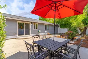 715 Wildflower St, Salem, OR 97301 - Photo 46