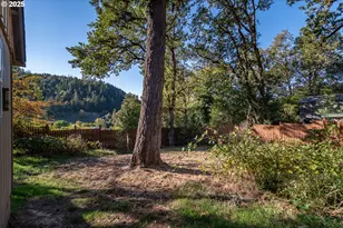 839 Union Gap Loop Rd, Oakland, OR 97462 - Photo 16