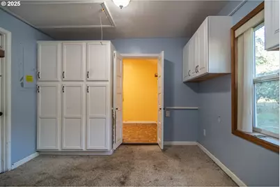 839 Union Gap Loop Rd, Oakland, OR 97462 - Photo 12