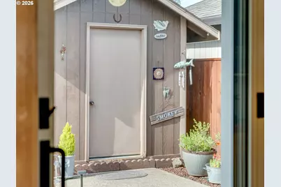 638 S 25th Ct, Cornelius, OR 97113 - Photo 24