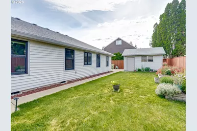 638 S 25th Ct, Cornelius, OR 97113 - Photo 26