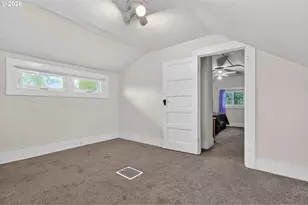 411 E 8th St, The Dalles, OR 97058 - Photo 20