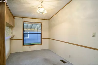 301 E Columbia Dr #8, Newberg, OR 97132 - Photo 18