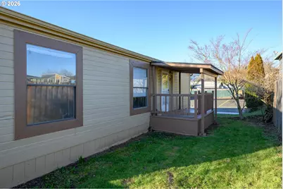 301 E Columbia Dr #8, Newberg, OR 97132 - Photo 8