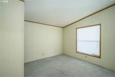 301 E Columbia Dr #8, Newberg, OR 97132 - Photo 24