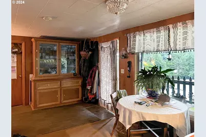 16424 Nelson Dr, Brookings, OR 97415 - Photo 2