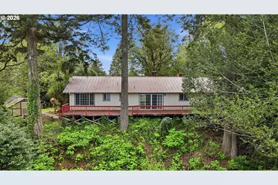 95122 Myrtlewood Ln, Coos Bay, OR 97420 - Photo 2
