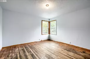 3552 NE Everett St, Camas, WA 98607 - Photo 8