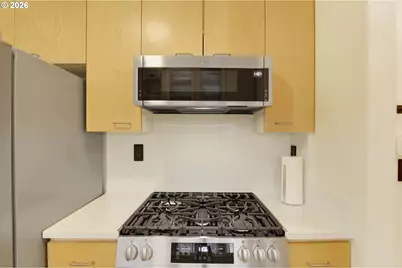 820 NW 12th Ave #218, Portland, OR 97209 - Photo 8