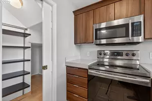 18720 SW Boones Ferry Rd, Tualatin, OR 97062 - Photo 12