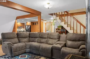 405 Loredo Dr, Roseburg, OR 97471 - Photo 4