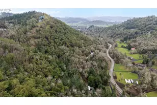 405 Loredo Dr, Roseburg, OR 97471 - Photo 38