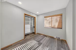 2420 Floral Hill Dr, Eugene, OR 97403 - Photo 22