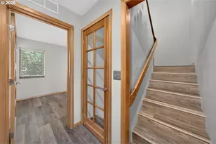 2420 Floral Hill Dr, Eugene, OR 97403 - Photo 26