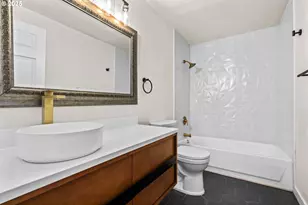 1215 Ellsworth St, Eugene, OR 97402 - Photo 30