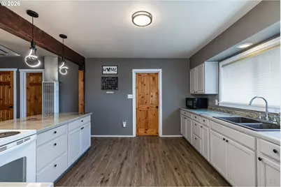 70373 Nicolai Rd, Rainier, OR 97048 - Photo 8