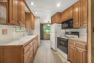 6855 20th Ave, Salem, OR 97306 - Photo 8