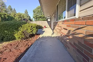 12917 NE 71st St, Vancouver, WA 98682 - Photo 4
