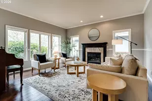 3247 Lakeside Dr, Eugene, OR 97401 - Photo 6