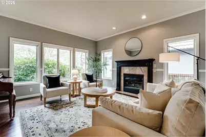 3247 Lakeside Dr, Eugene, OR 97401 - Photo 8