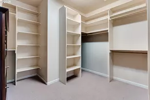 3247 Lakeside Dr, Eugene, OR 97401 - Photo 28