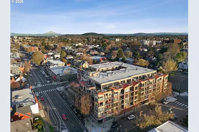 1620 NE Broadway St #222, Portland, OR 97232 - Photo 46