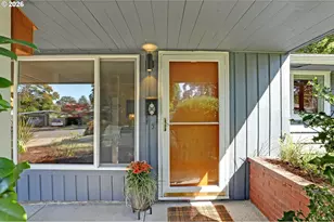 1690 SW Hicrest Ave, Portland, OR 97225 - Photo 2