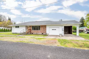301 Cedar St, Toledo, WA 98591 - Photo 2