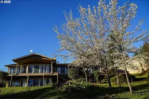 3676 Princeton Way, Medford, OR 97504 - Photo 32