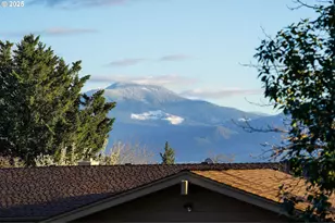 3676 Princeton Way, Medford, OR 97504 - Photo 40