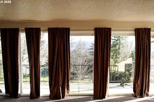 3676 Princeton Way, Medford, OR 97504 - Photo 4