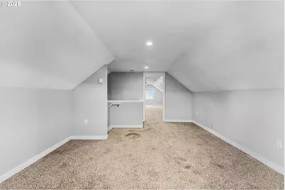 221 SW Rainbow Ave, Dallas, OR 97338 - Photo 26