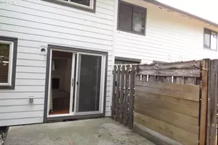 11995 SE Holgate Blvd, Portland, OR 97266 - Photo 4
