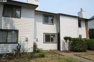 11995 SE Holgate Blvd, Portland, OR 97266 - Photo 2
