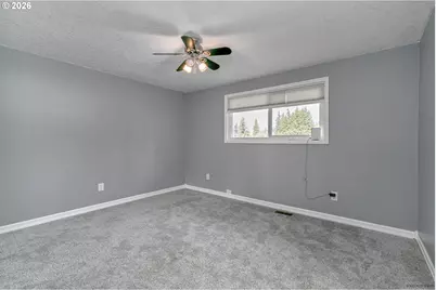 991 NE Foothills Dr, Estacada, OR 97023 - Photo 20