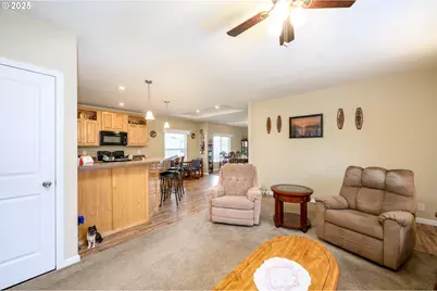 4155 NE Three Mile Ln #85, McMinnville, OR 97128 - Photo 12