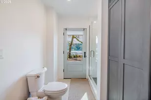 852 Northshore Rd, Lake Oswego, OR 97034 - Photo 12