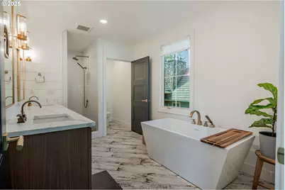 852 Northshore Rd, Lake Oswego, OR 97034 - Photo 16