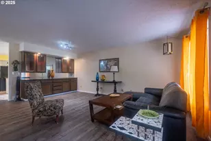 541 SE Oar Ave, Lincoln City, OR 97367 - Photo 16