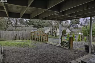 9740 SW 51st Ave, Portland, OR 97219 - Photo 34